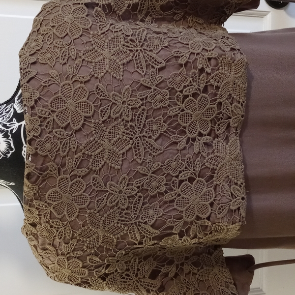 🆕 🍁Matilda Jane🍁 - Brown "Ambitious You" Vest w/Crochet Lace Collar - Picture 6 of 16